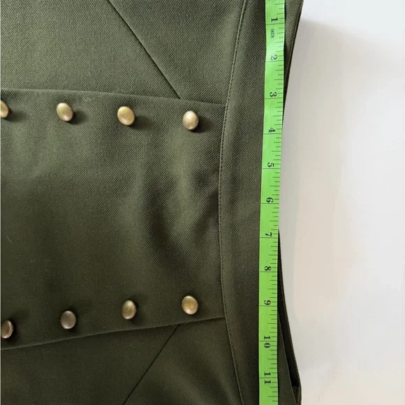 Vintage H&M Dark Green A-Line Skirt with Buttons - Picture 8 of 9